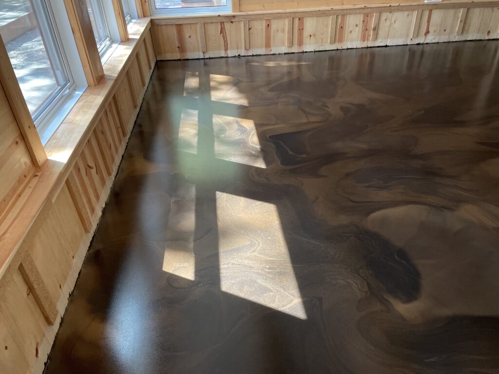 epoxy flooring vs stained concrete